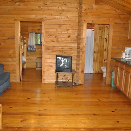 Robin Hill Camping Resort One-Bedroom Cottage 8 Lenhartsville Exteriör bild